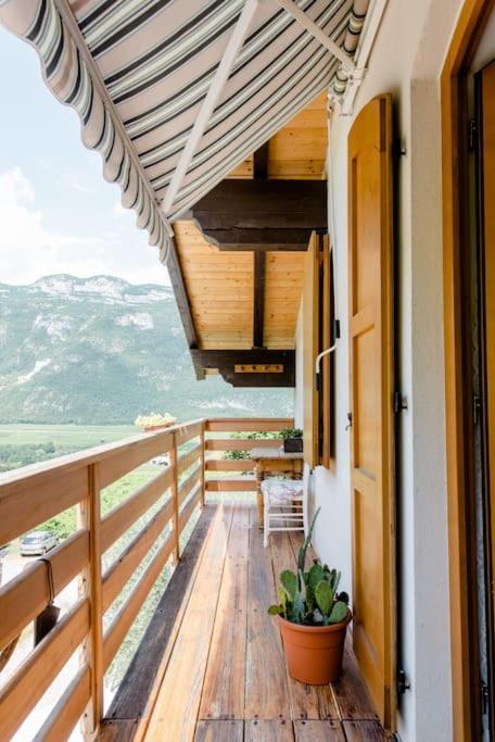 Bed and Breakfast Ca Ulivi Ала Экстерьер фото